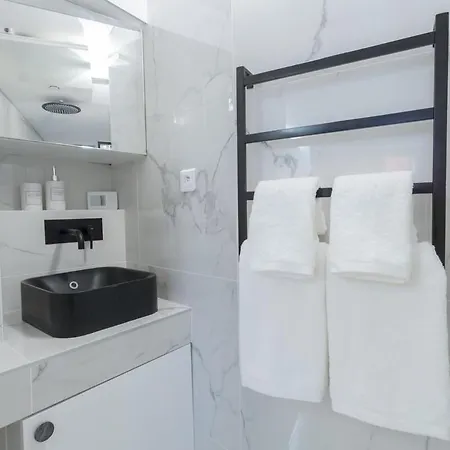La Boutique Du Sentier Apartment *